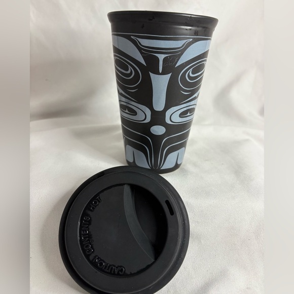 Ceramic Native Coffee/Tea cup with lid - Picture 2 of 4